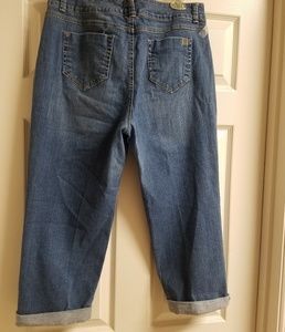 🌟Nine West Capri Jeans